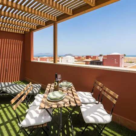아파트 Home2book Bright Penthouse Terrace