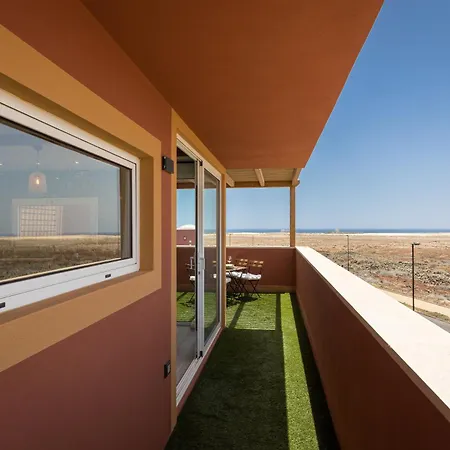 Home2book Bright Penthouse Terrace 코라레호